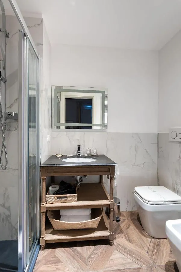 Bed and breakfast Rfc Repubblica Florence Core B&B Italia