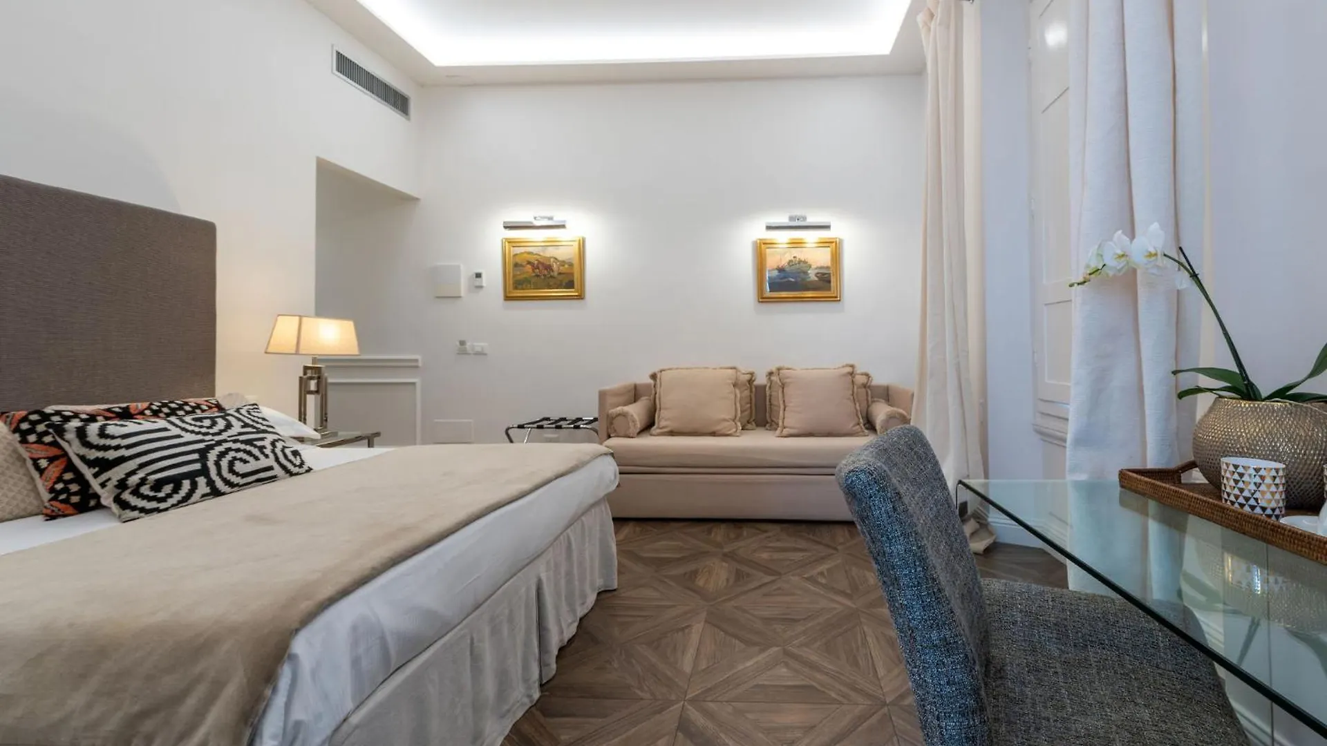 Rfc Repubblica Florence Core B&B 0*,  Italia